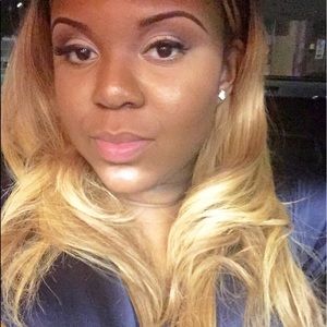 Meet your Posher, Wintour